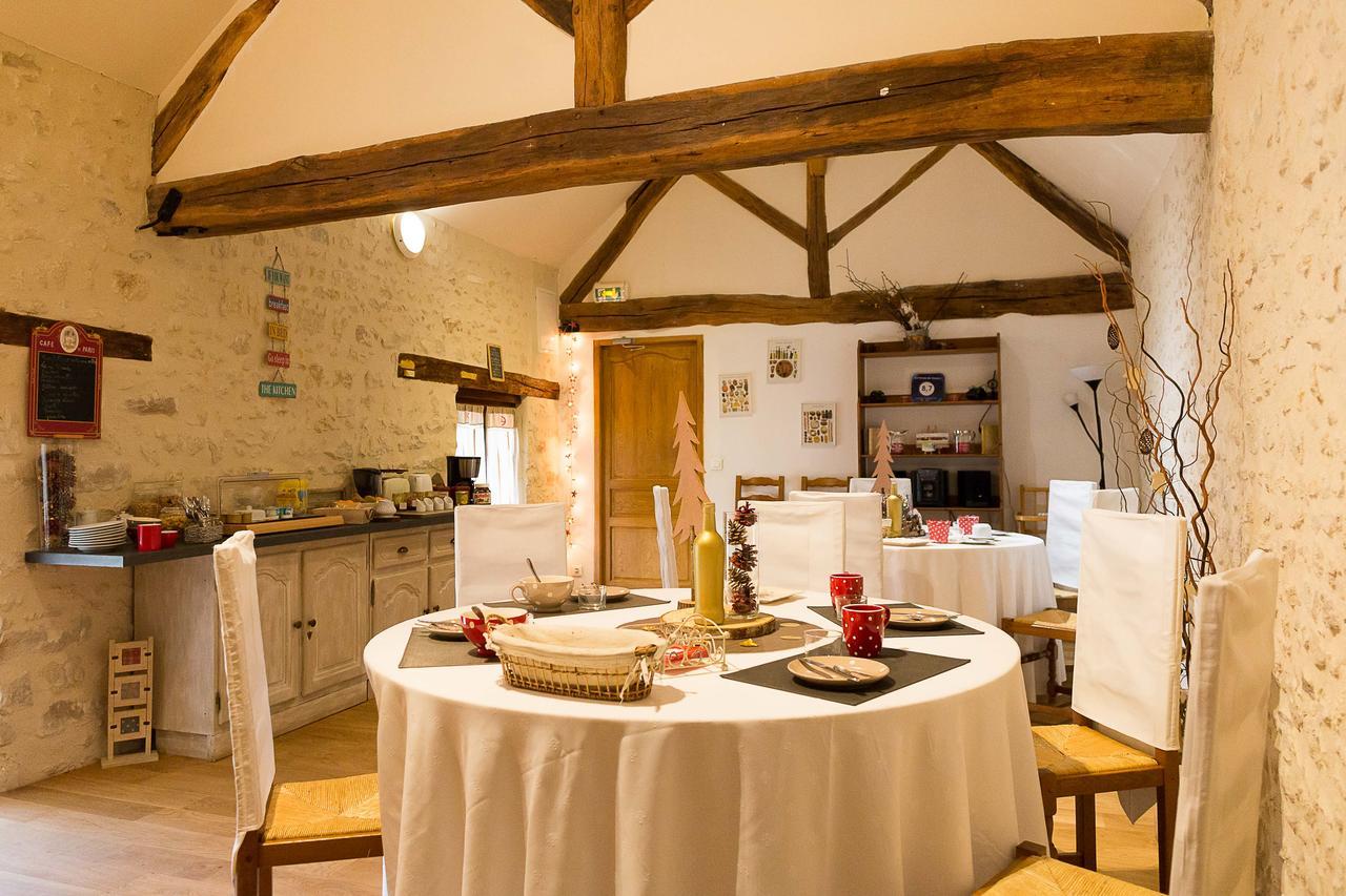 La Ferme Du Vintue Bed & Breakfast Etrechy  Exterior photo