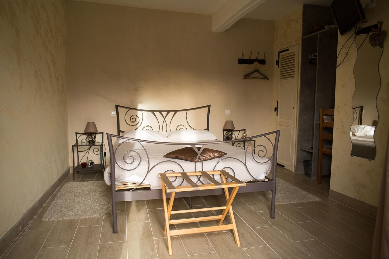 La Ferme Du Vintue Bed & Breakfast Etrechy  Exterior photo